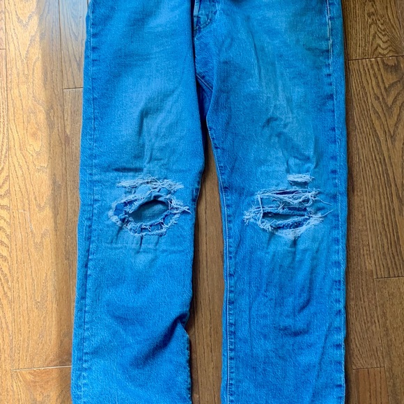 Levi 501 Purposely distressed (blank Red tab) - Picture 5 of 11